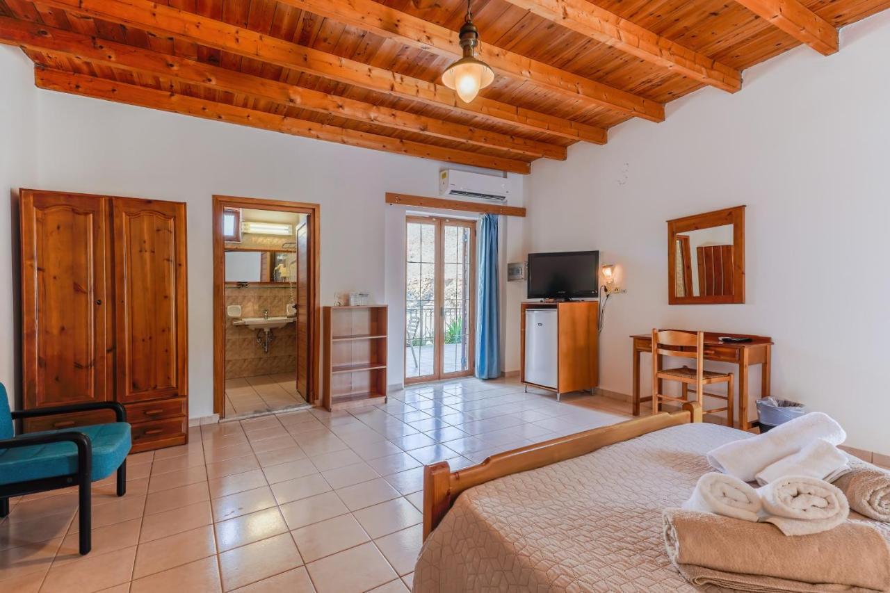 Xenia Hotel Sfakia Luaran gambar